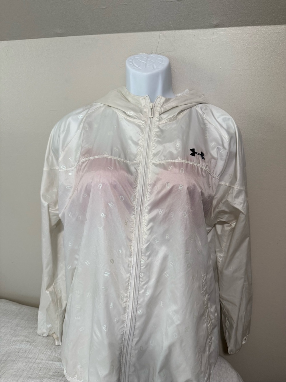 Under Armour Women's Cream White Hooded Zip Lightweight Jacket